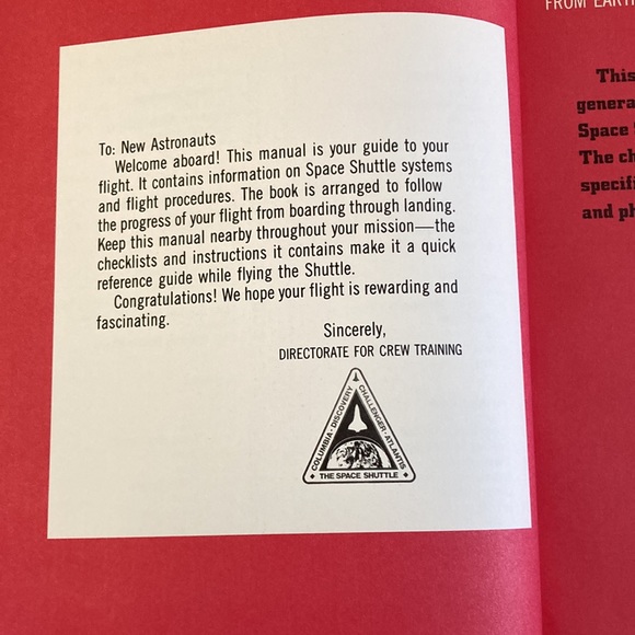 THE SPACE SHUTTLE OPERATOR’S MANUAL 1982 /BONUS TIME MAG: New Space Discoveries - Picture 7 of 16